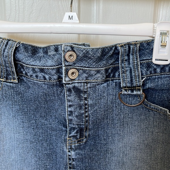 Carolina Blue Mini Denim Skirt / side zip with pockets Size 14 - Picture 4 of 7